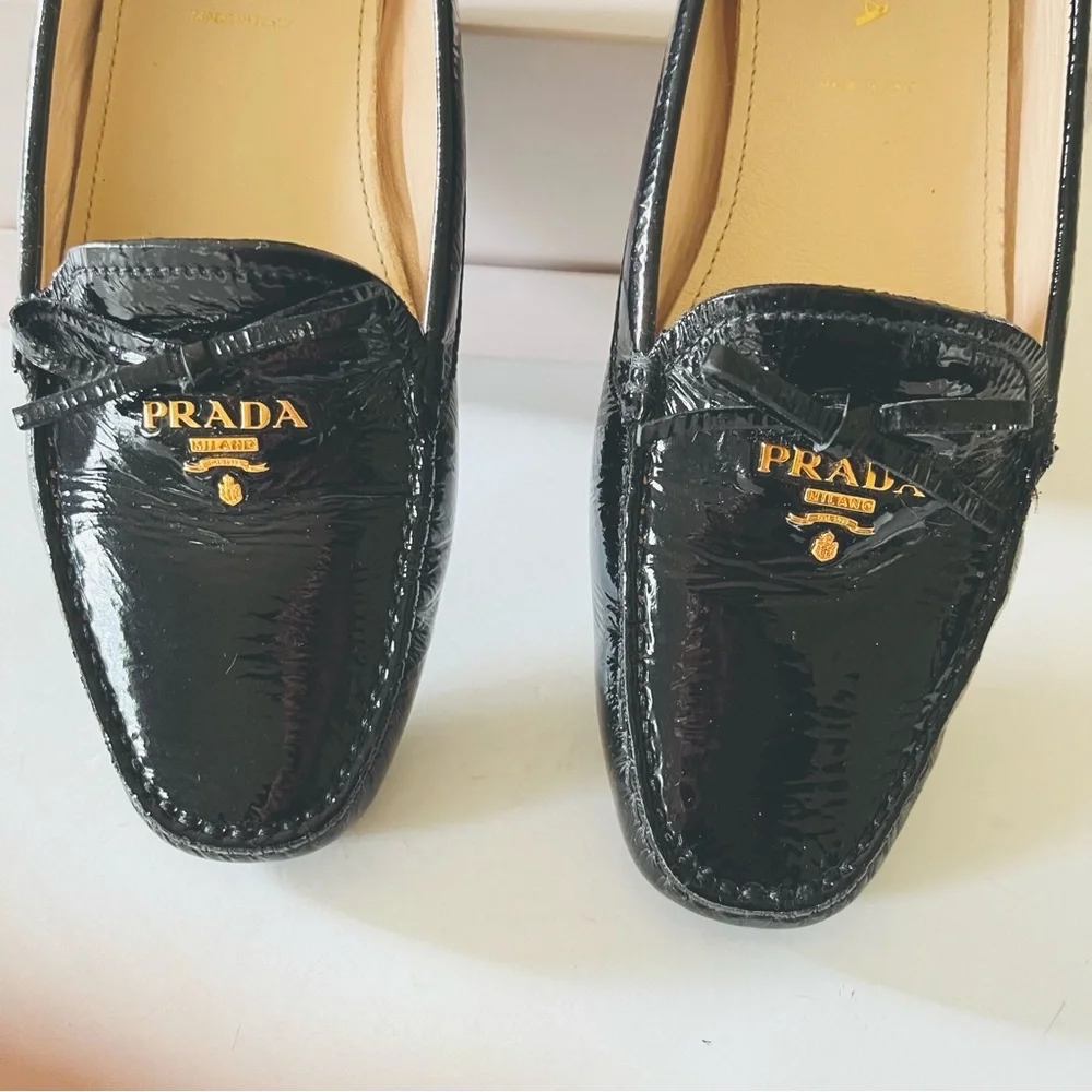 Prada black patent leather driving shoes loafers 38
